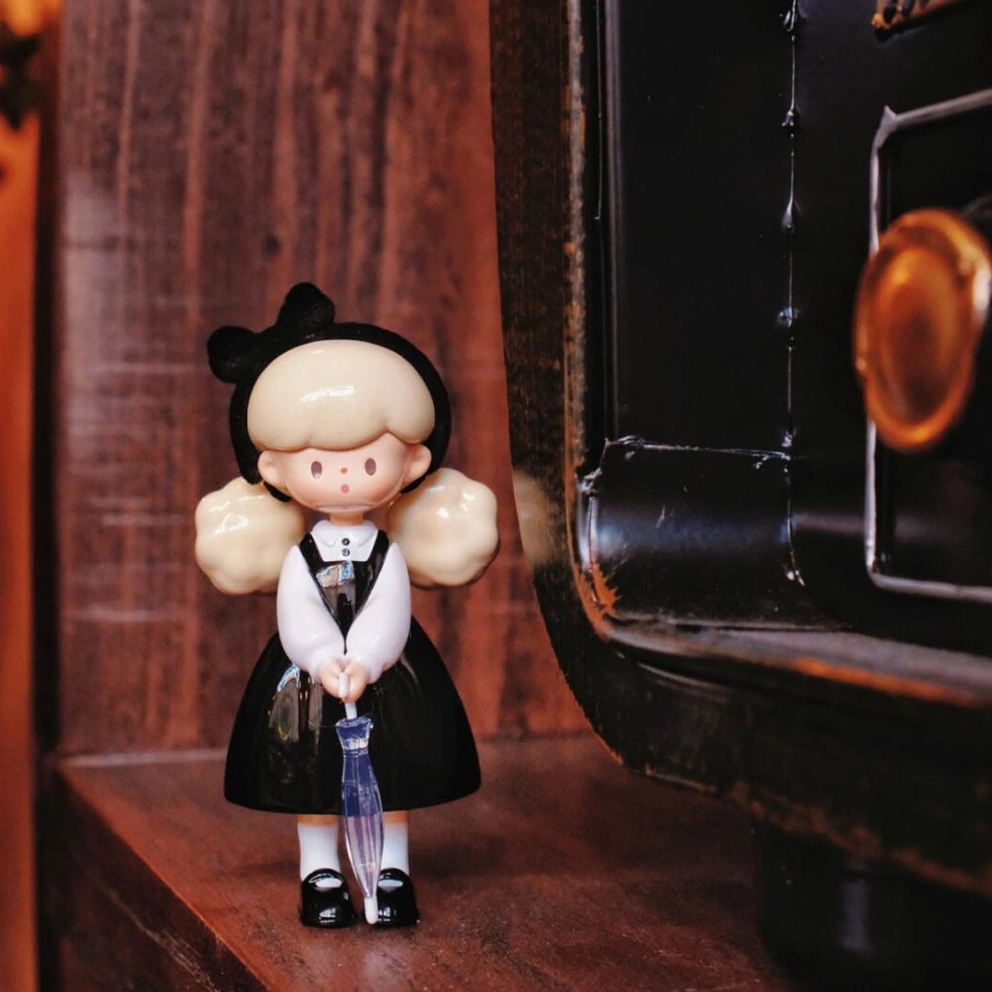 F.UN MOLINTA Breakfast Hanging Card